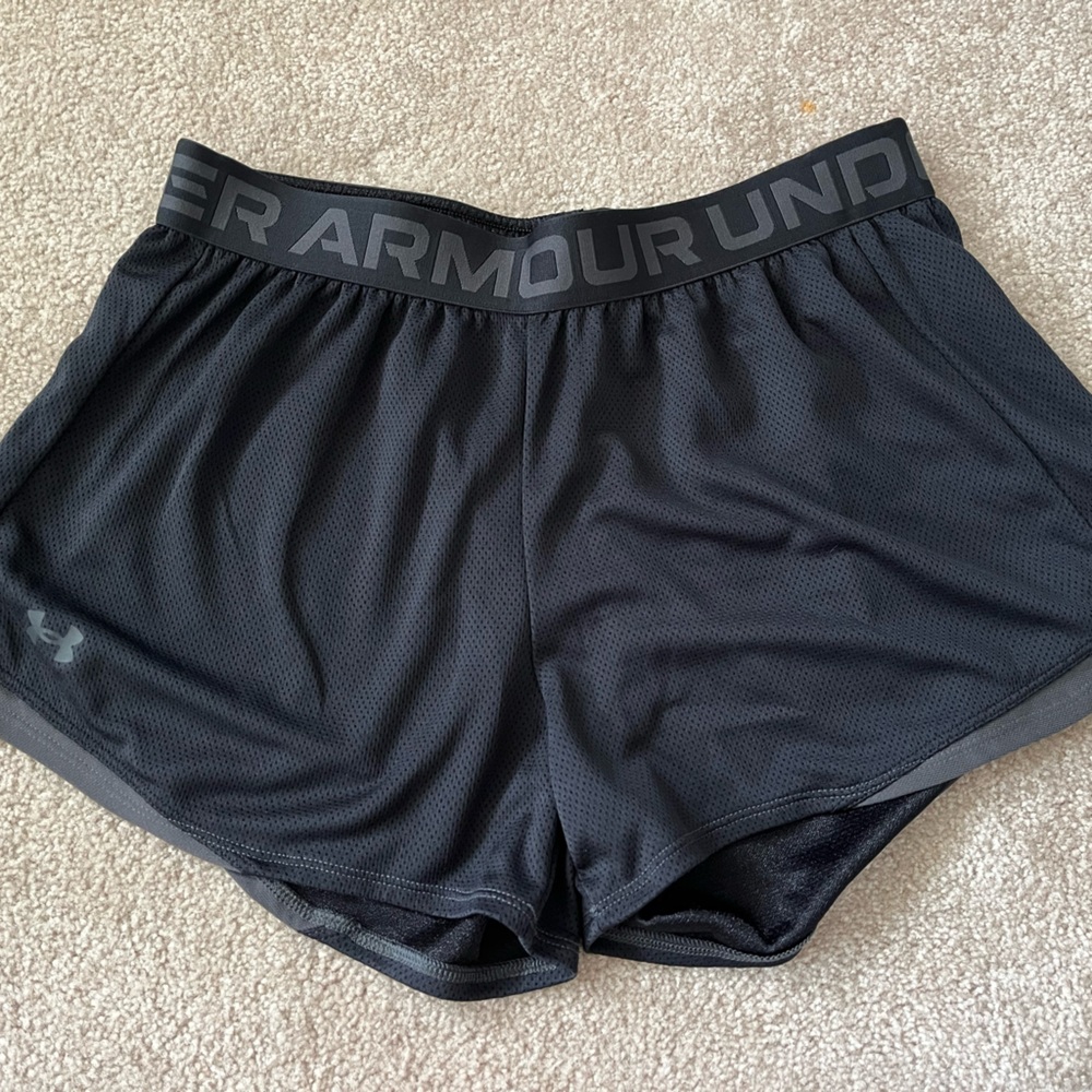 Under Armour Black Athletic Shorts Moisture-Wicking Lightweight